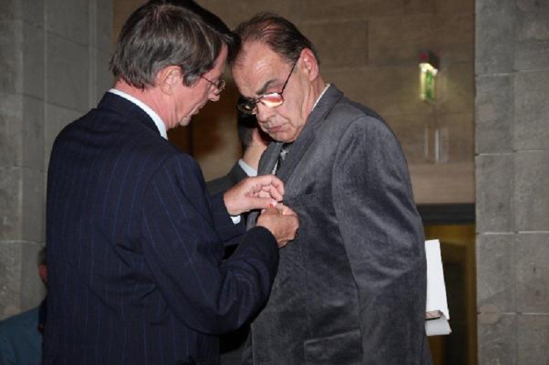 KatsEhrenzeichen2010_11.jpg
