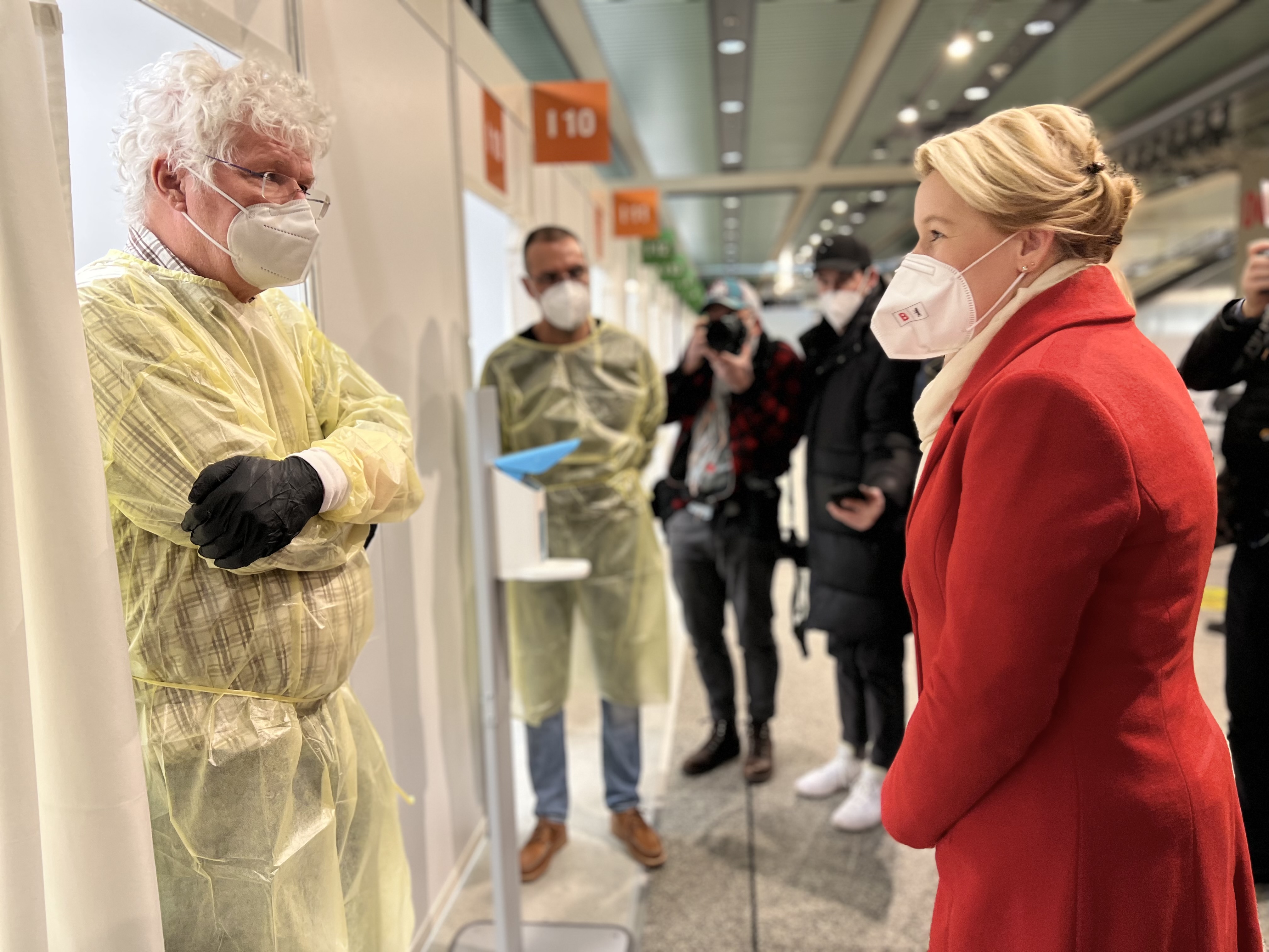 Franziska Giffey: Liebe Berlinerinnen und Berliner! Lassen Sie sich impfen.