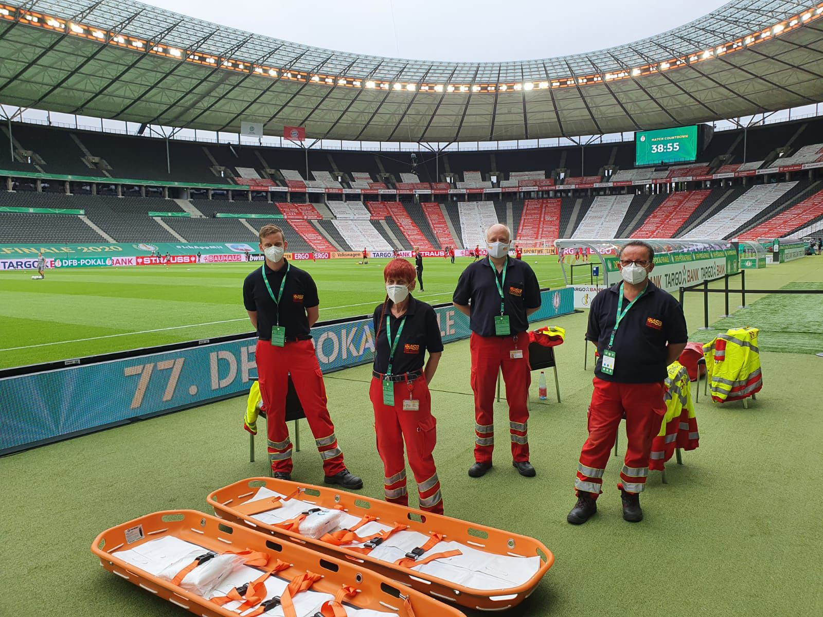 Einsatz beim DFB-Pokalfinale Olympiastadion ohne Zuschauer