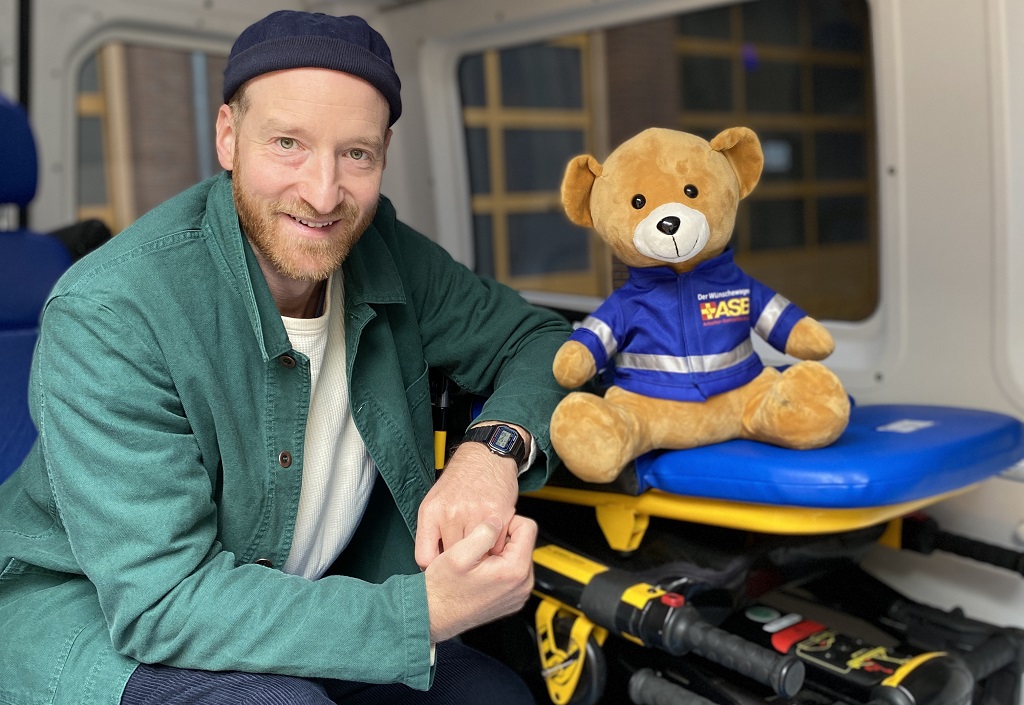 Lukas Turtur wird Botschafter des ASB-Wünschewagens Berlin