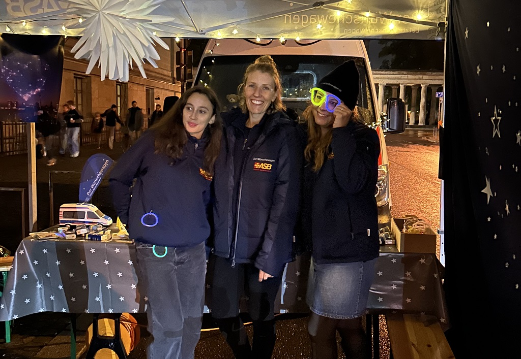 Mit dem Wünschewagen auf dem Festival of Lights