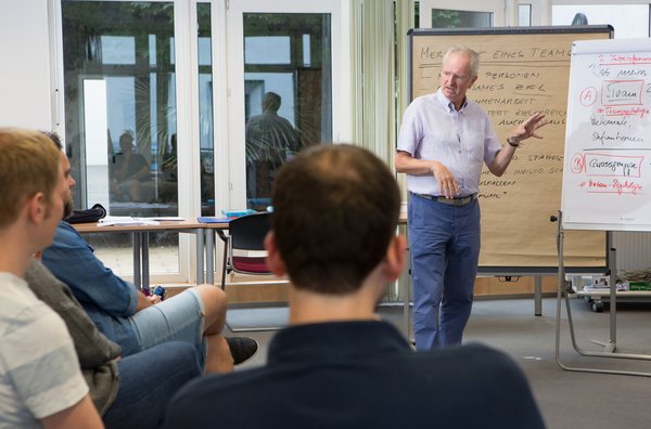 Präventions-Workshop zur sexualisierten Gewalt am Arbeitsplatz