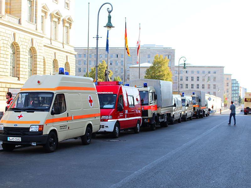 „Rostlauben“-Aktion vor dem Berliner Abgeordnetenhaus