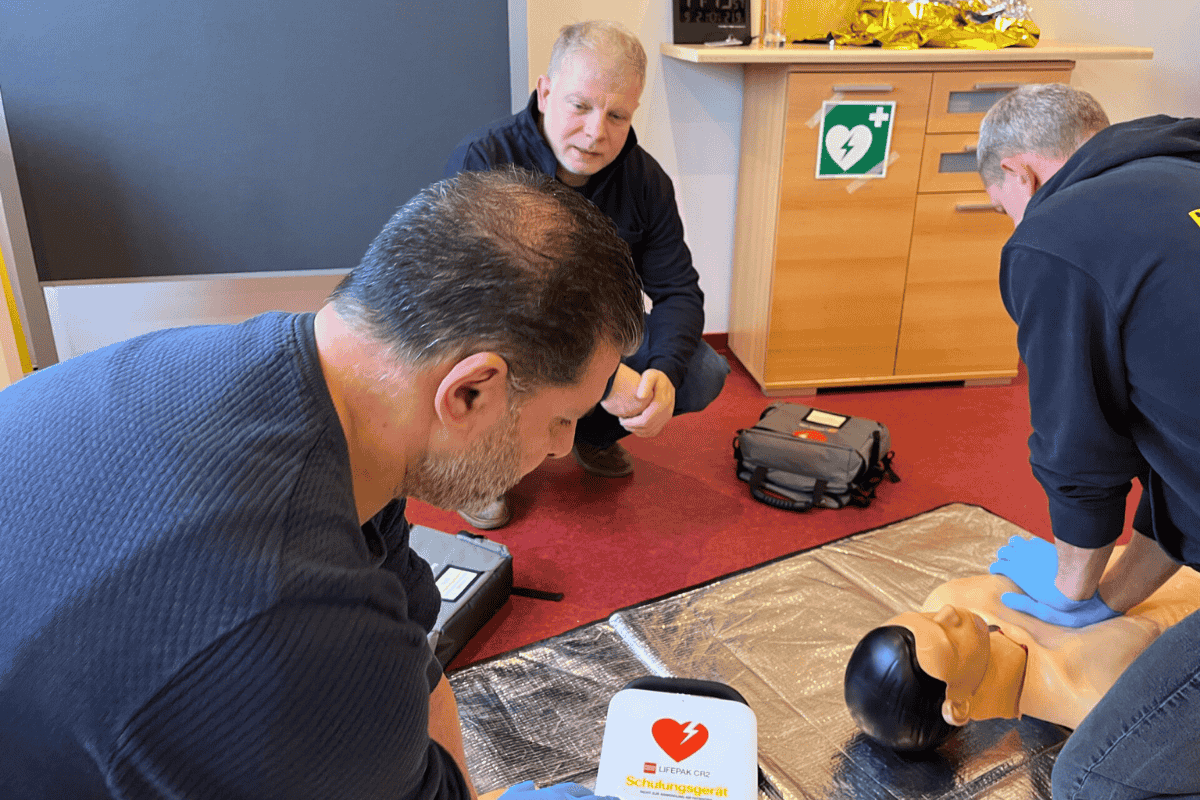 Wir bilden jetzt Betriebssanitäter:innen aus!