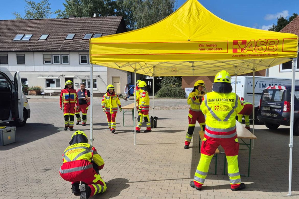 20250817_EGA-Zeltaufbau_c-ASB-Lindner.jpg